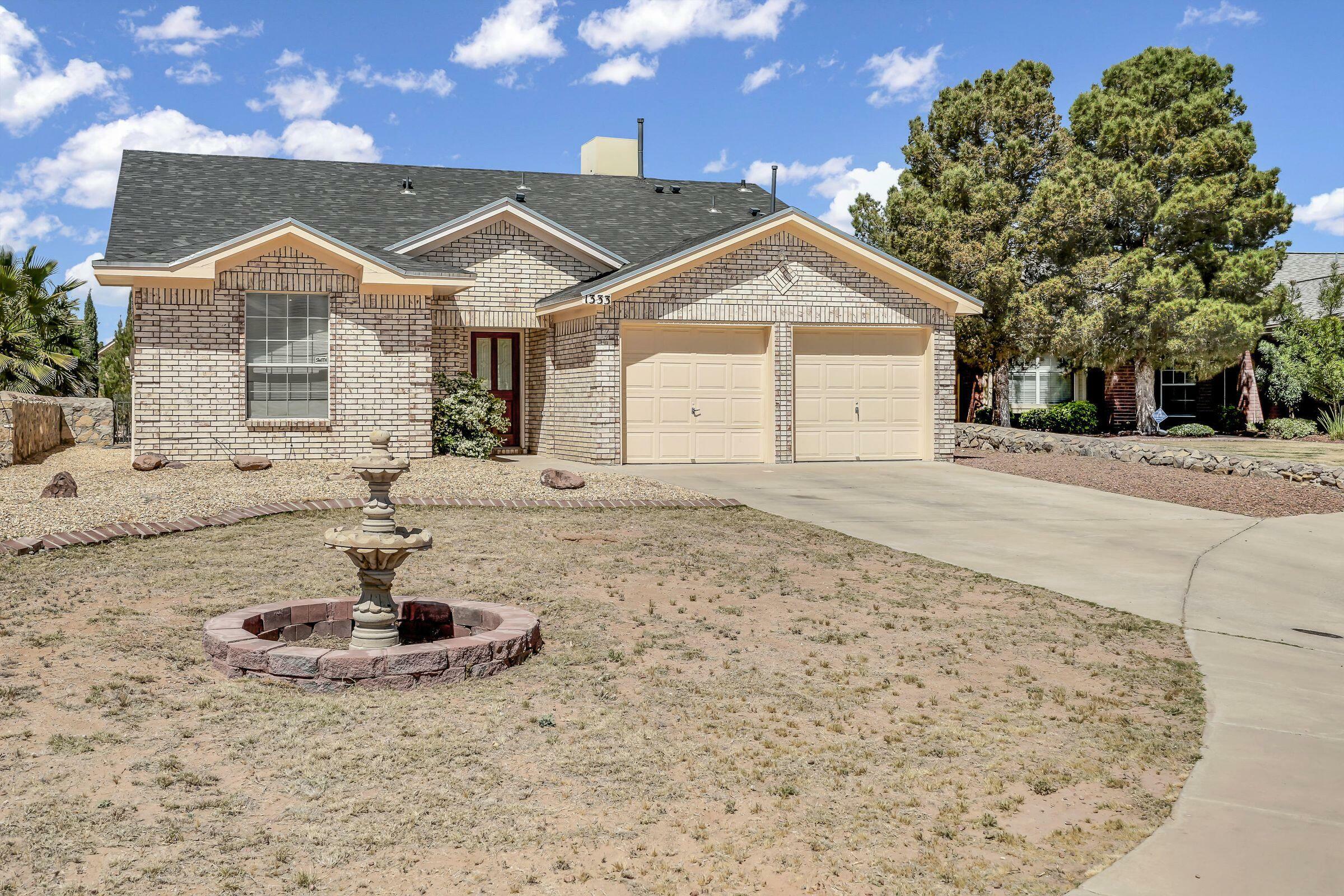 1333 Desierto Rosa Place  El Paso TX 79912 photo