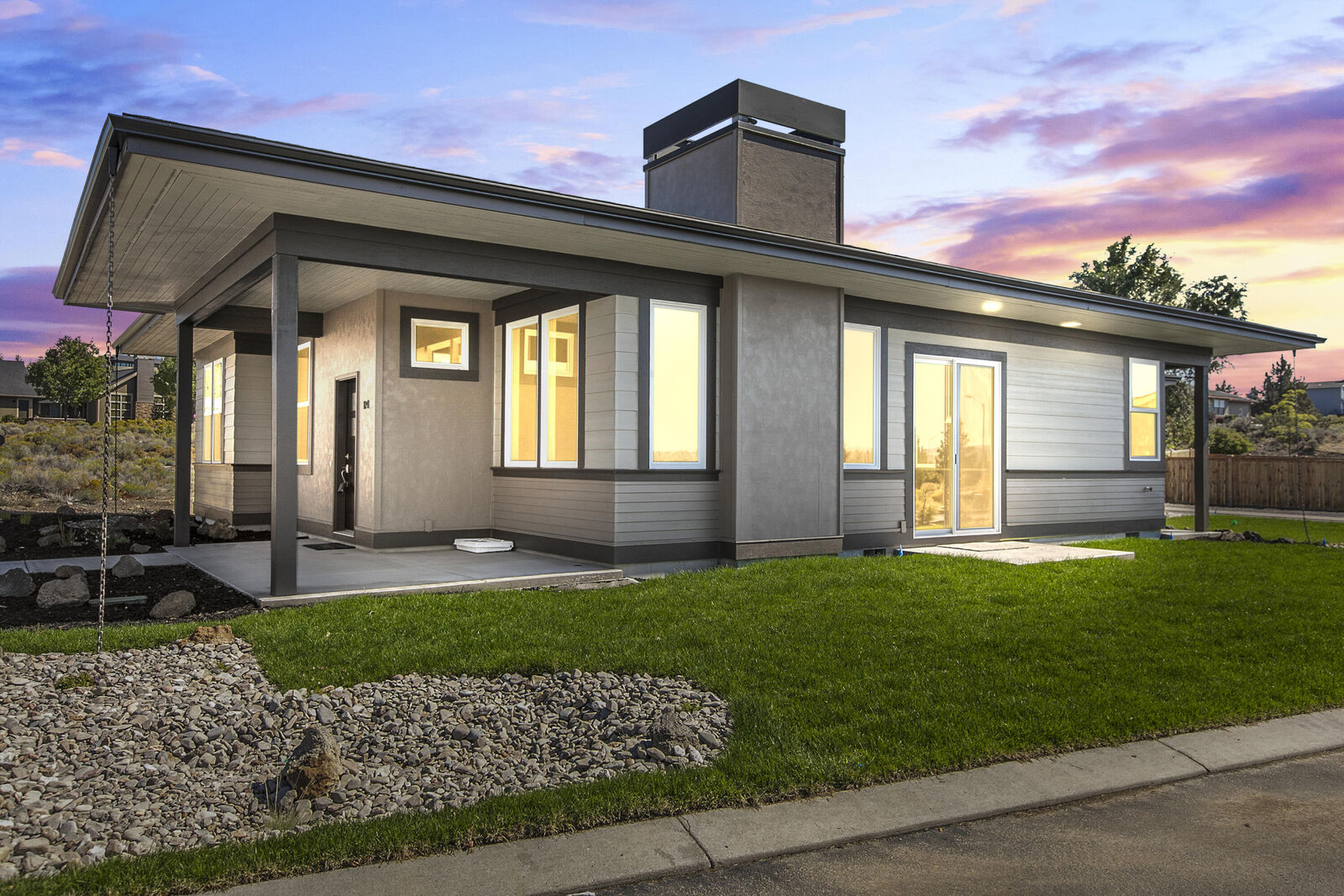 Property Photo:  1041 SE Fescue Lane  OR 97741 