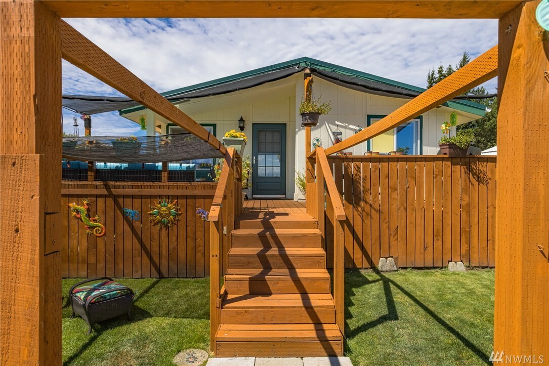 Property Photo:  1245 Bradley Rd 15  WA 98264 