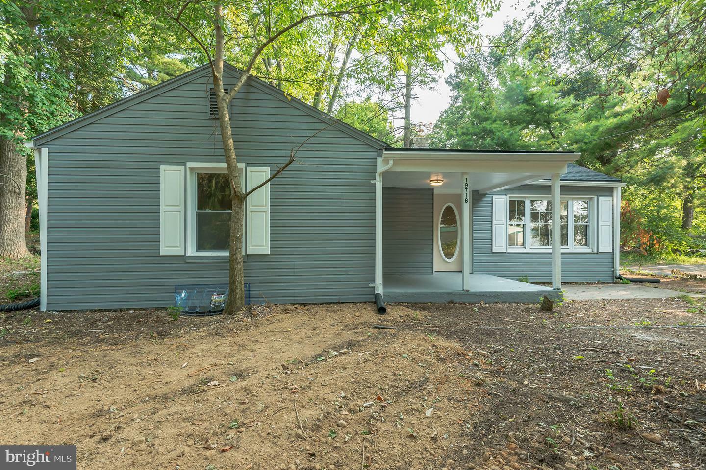 Property Photo:  19718 Longmeadow Road  MD 21742 