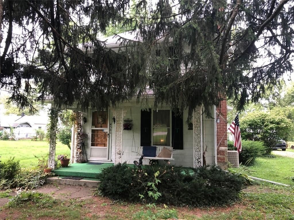 Property Photo: 4561 N Fairgreen Avenue OH 45416