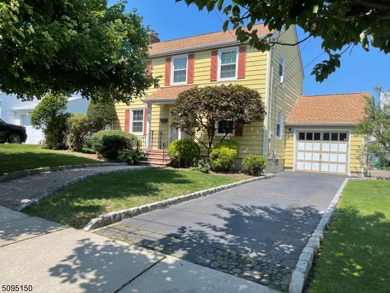 Property Photo:  44 Lloyd Pl  NJ 07109 