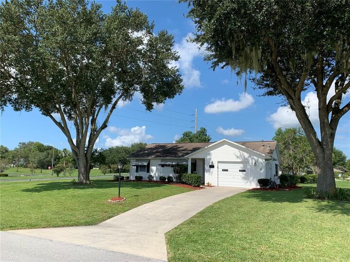 1 Durness Court  Leesburg FL 34788 photo