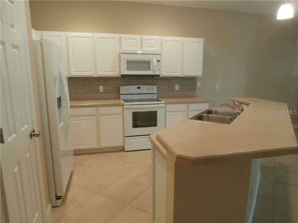 Property Photo:  4906 Luge Lane  FL 32839 