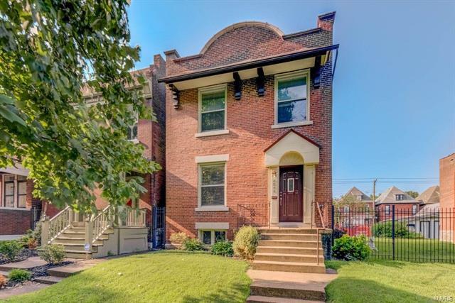 Property Photo: 4048 Shaw 63110