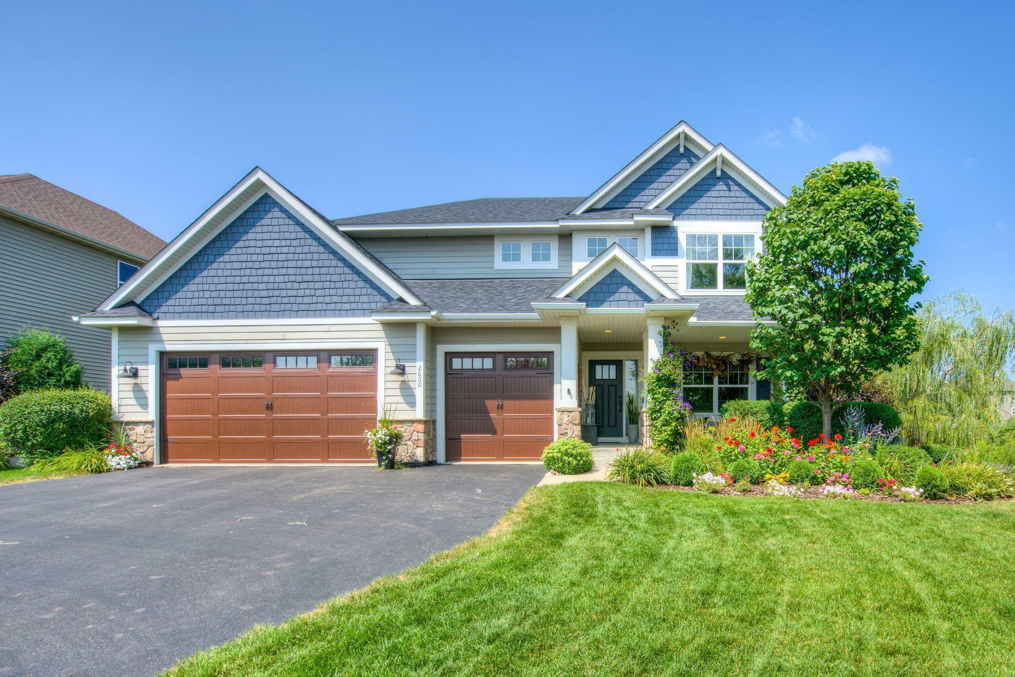 Property Photo: 2600 Fieldstone Drive MN 55386