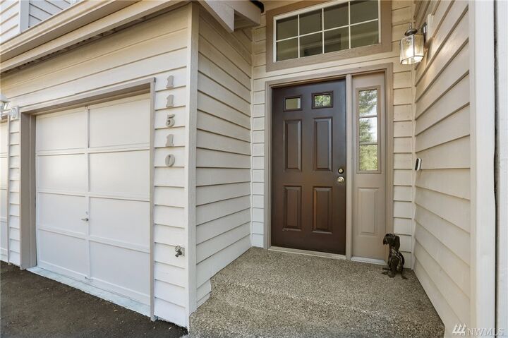 Property Photo: 11510 114th Ct NE 3B WA 98033