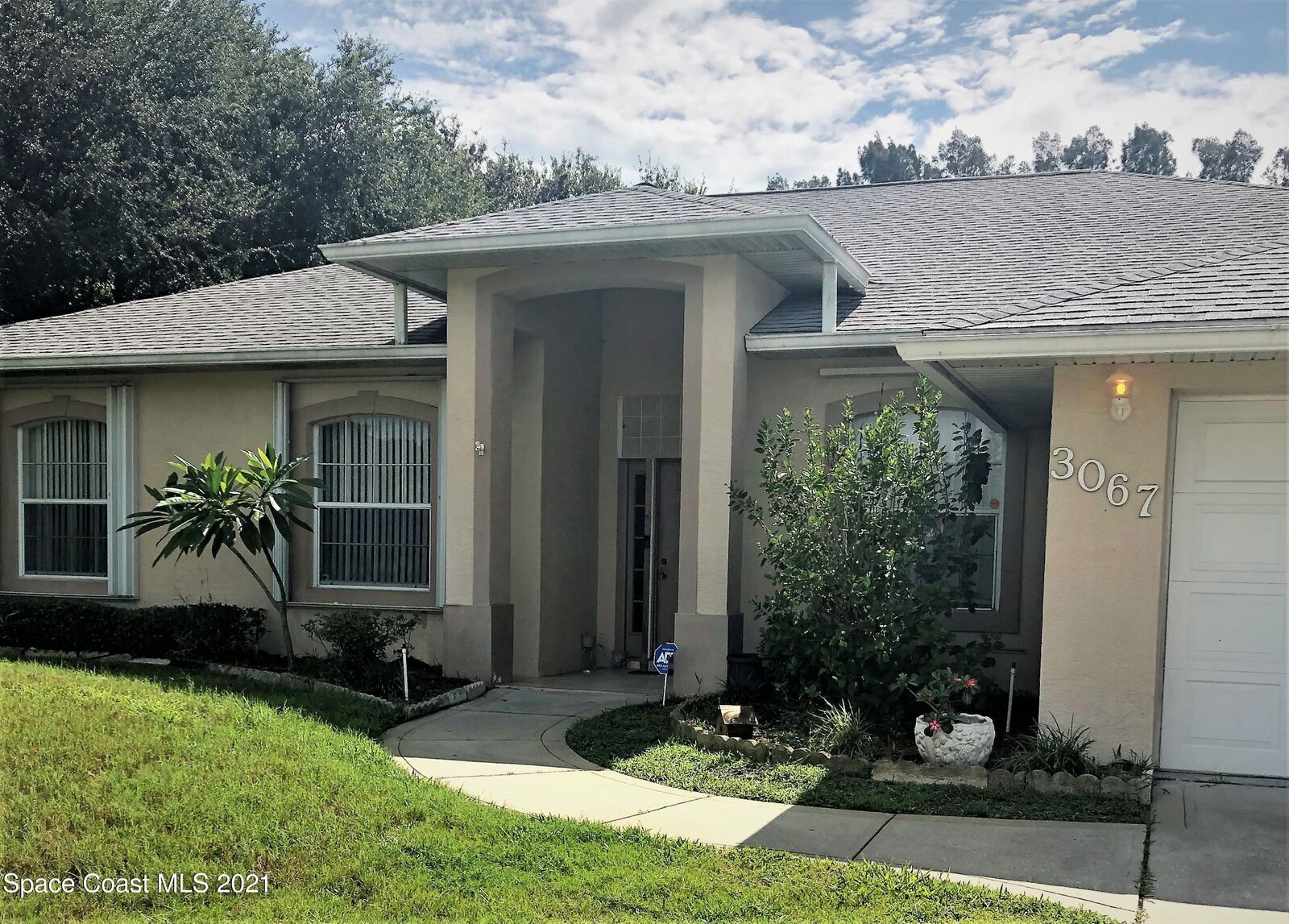 Property Photo:  3067 Temple Lane N  FL 32955 