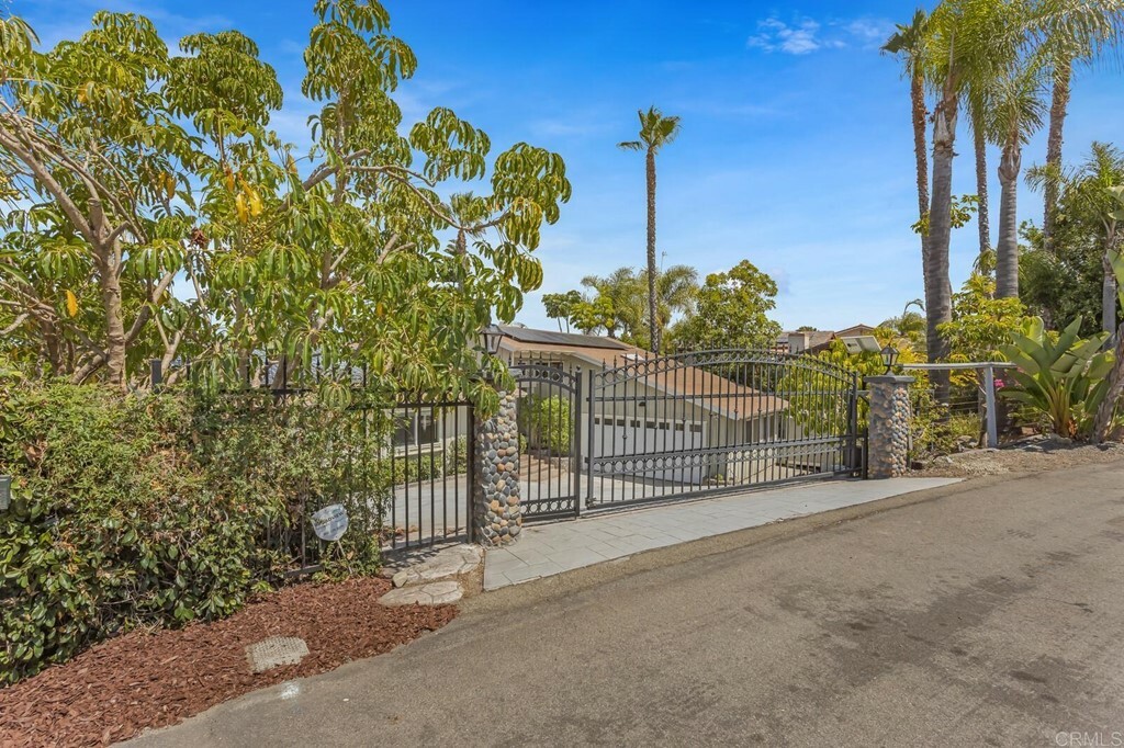 Property Photo: 831 Sunset Drive CA 92081