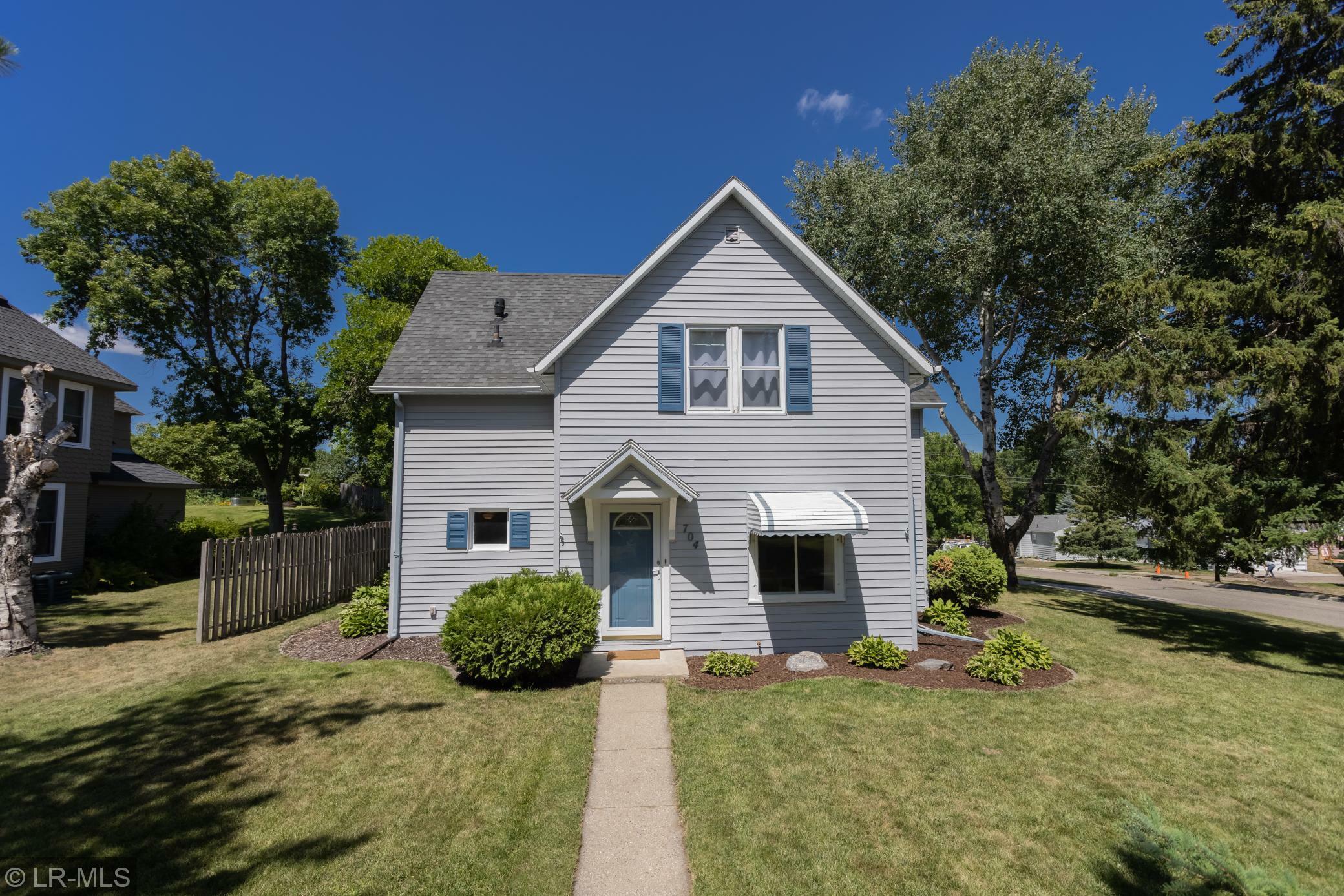 Property Photo:  704 W Channing Avenue  MN 56537 