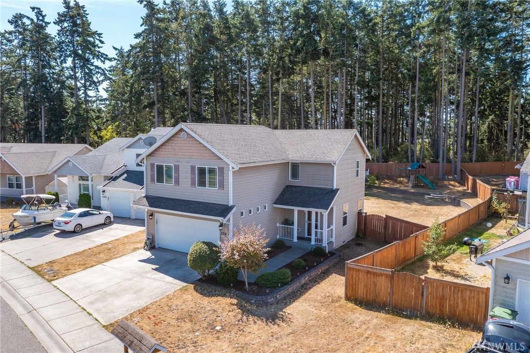 Property Photo: 1144 NW Kathleen Dr WA 98277