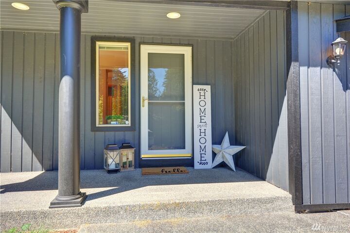 Property Photo: 16922 McRae Rd NW WA 98223