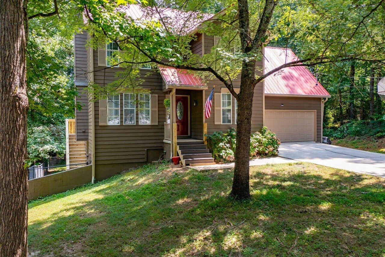 Property Photo:  3615 Stoney Brook Circle  GA 30052 