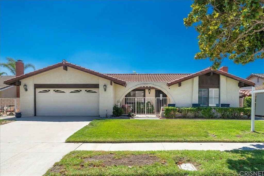 Property Photo:  3108 Meadowstone Drive  CA 93063 