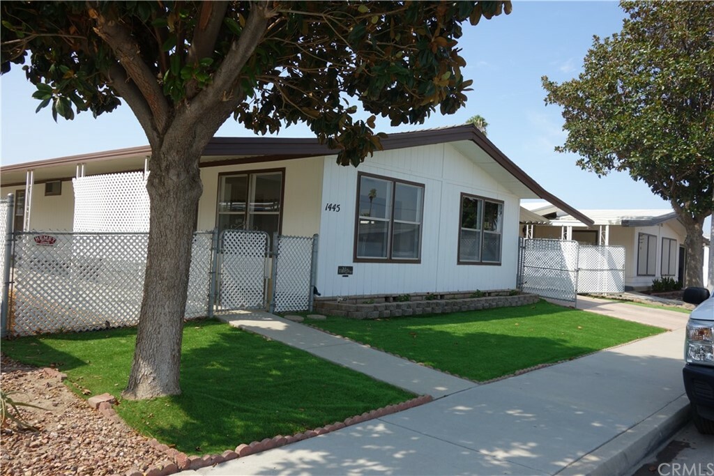 Property Photo:  1445 Carlotta Drive  CA 92543 