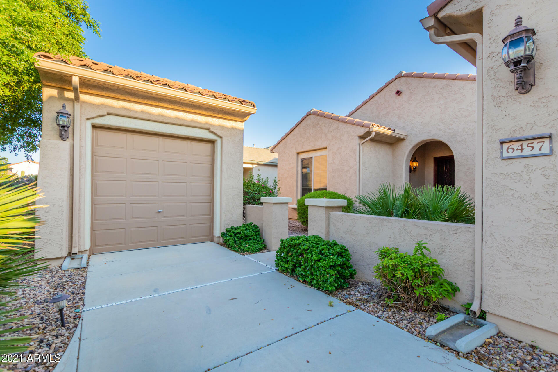 Property Photo:  6457 W Willow Way  AZ 85132 