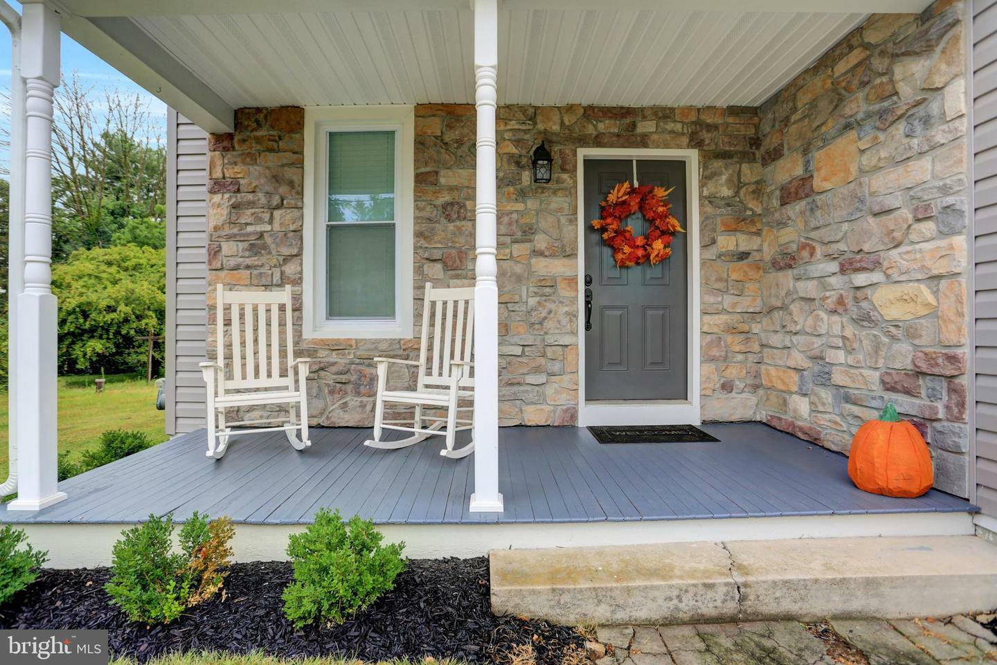 Property Photo: 1694 Carrolls Tract Road PA 17353