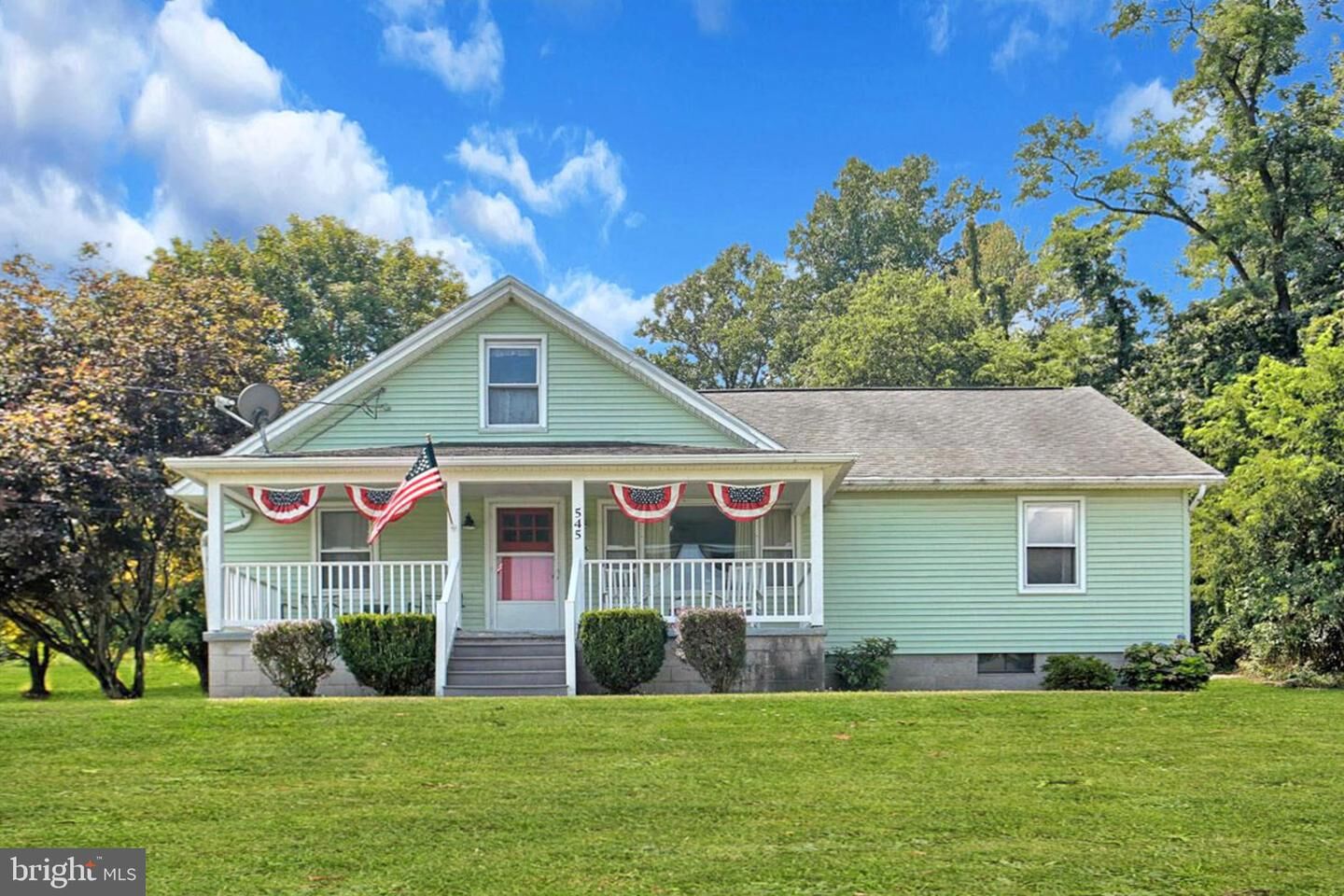 Property Photo: 545 Paddletown Road PA 17319