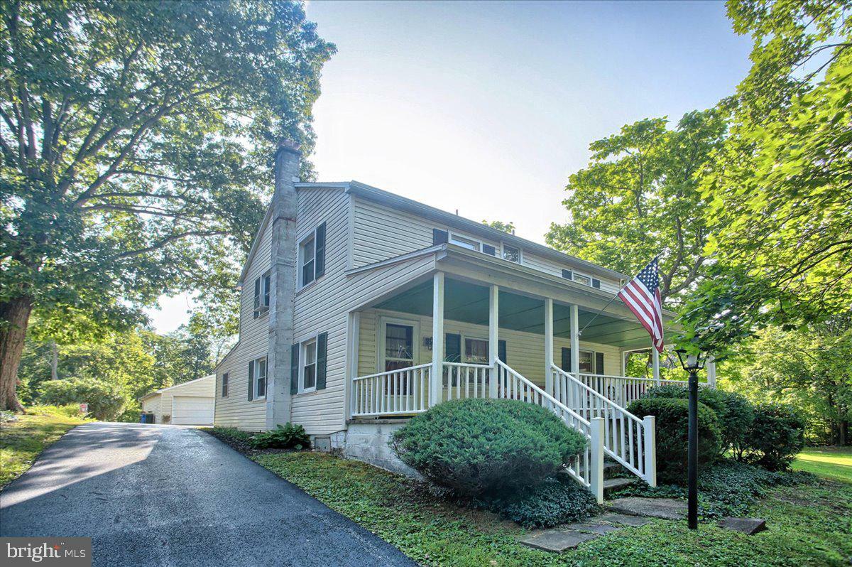 Property Photo:  74 Beechcliff Drive  PA 17015 