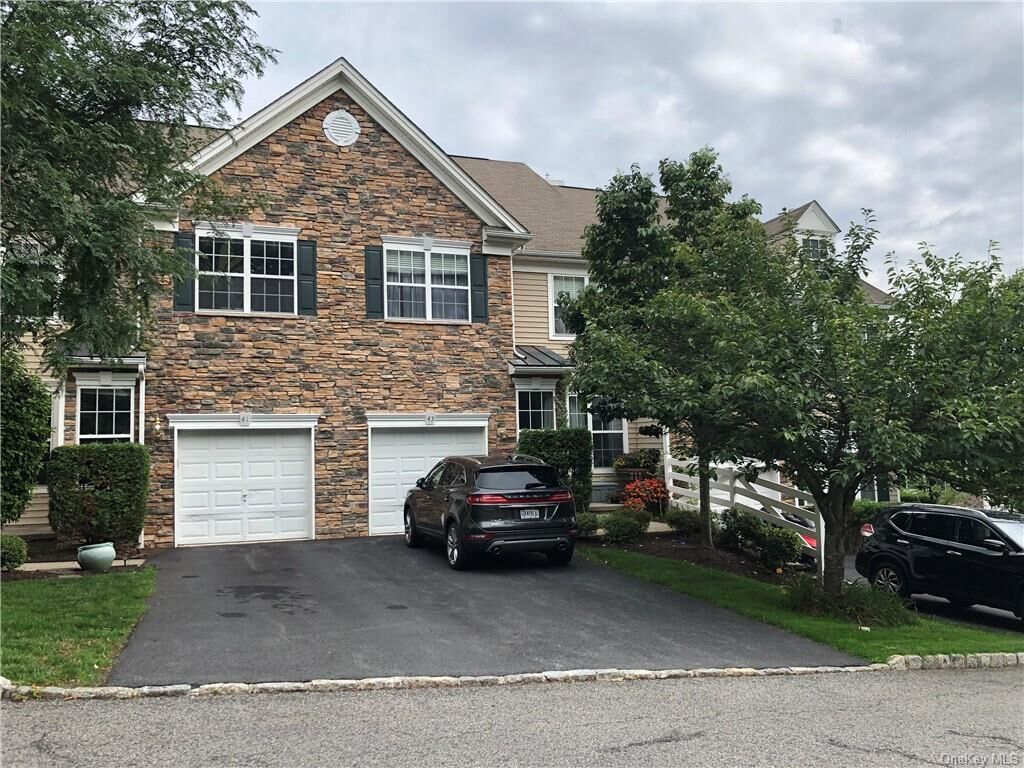 Property Photo:  43 Barr Lane  NY 10950 