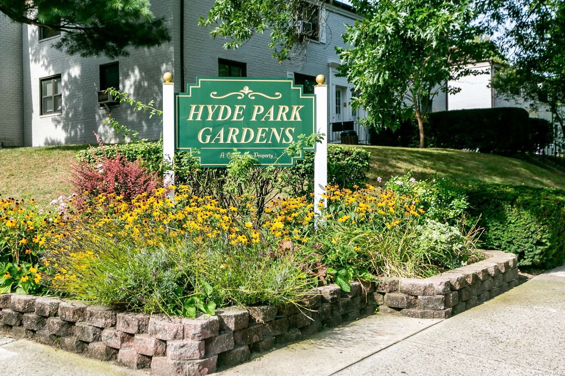 Property Photo:  137-11 68th Drive A  NY 11367 