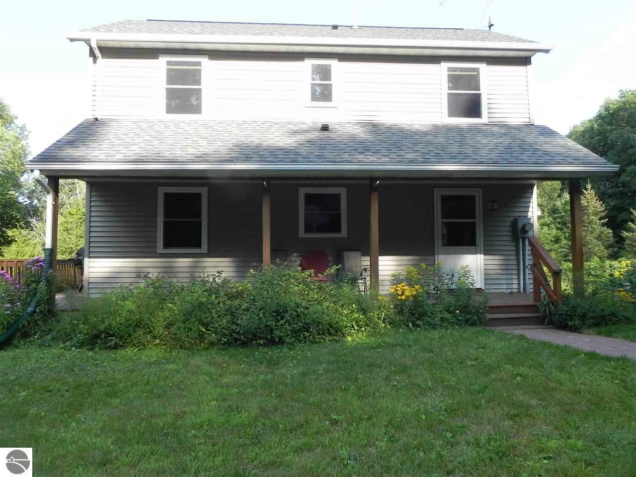 Property Photo:  1497 W Bluegrass Road  MI 48858 