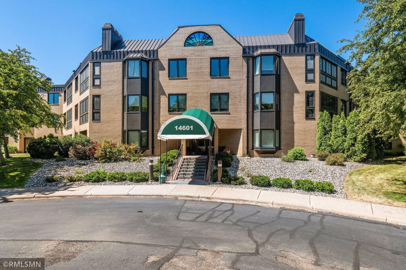 Property Photo:  14601 Atrium Way 317  MN 55345 