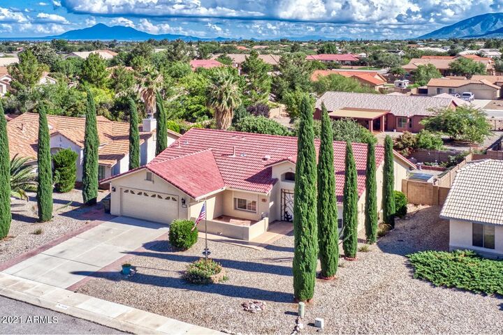 Property Photo: 3036 Plaza De Viola -- S AZ 85650