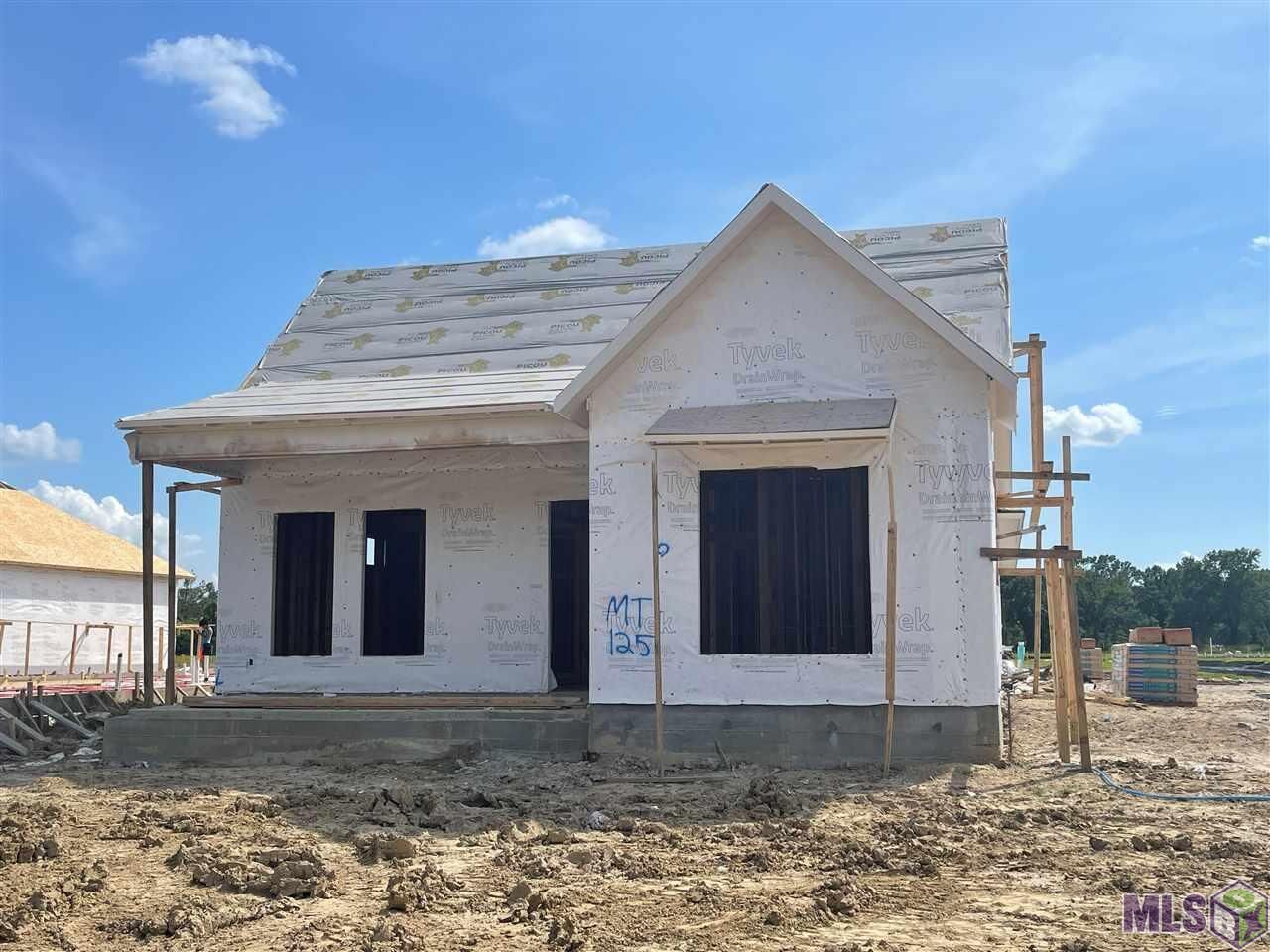 Property Photo: 14316 Haile Way LA 70817