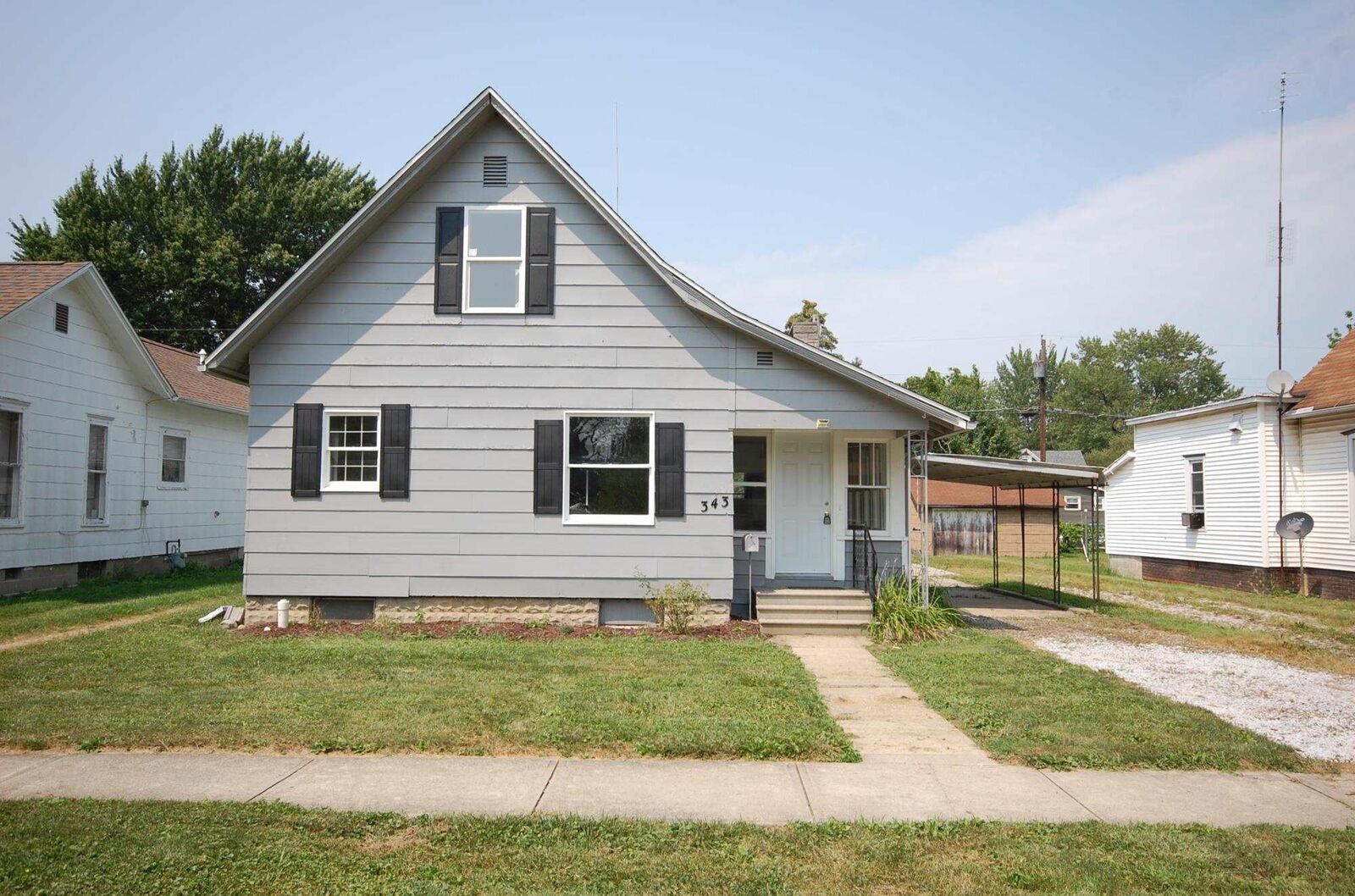 Property Photo:  343 W Oak Street  IN 46721