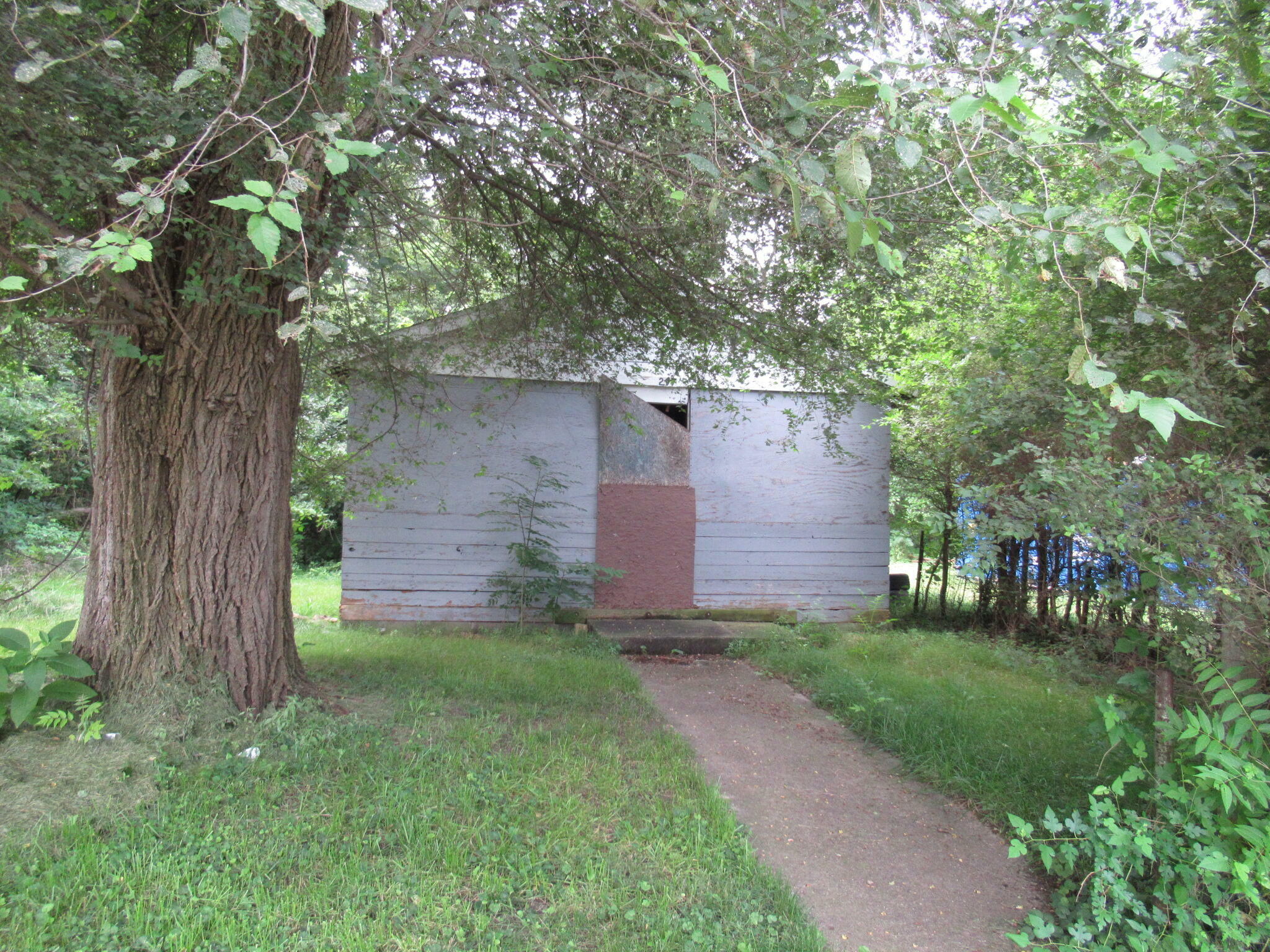 Property Photo:  297 Parish Street  MI 49037 