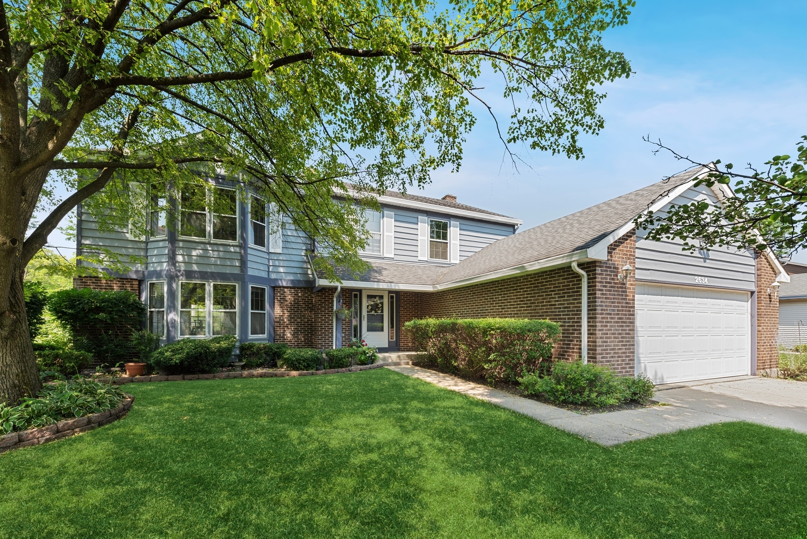 Property Photo:  2634 N Drury Lane  IL 60004 