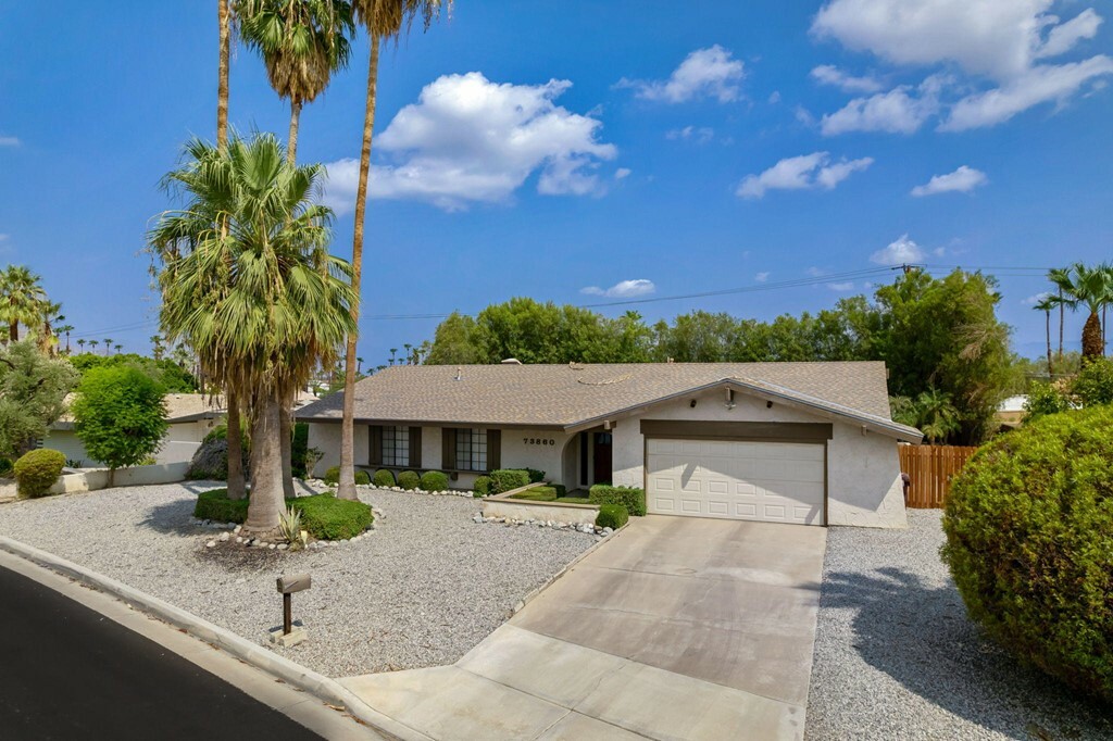 Property Photo:  73860 Shadow Lake Drive  CA 92260 