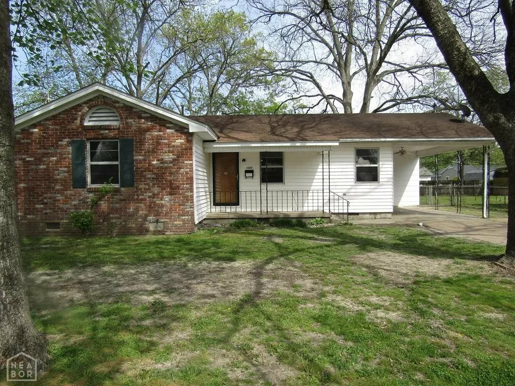 Property Photo:  1020 Logan Lane  AR 72315 