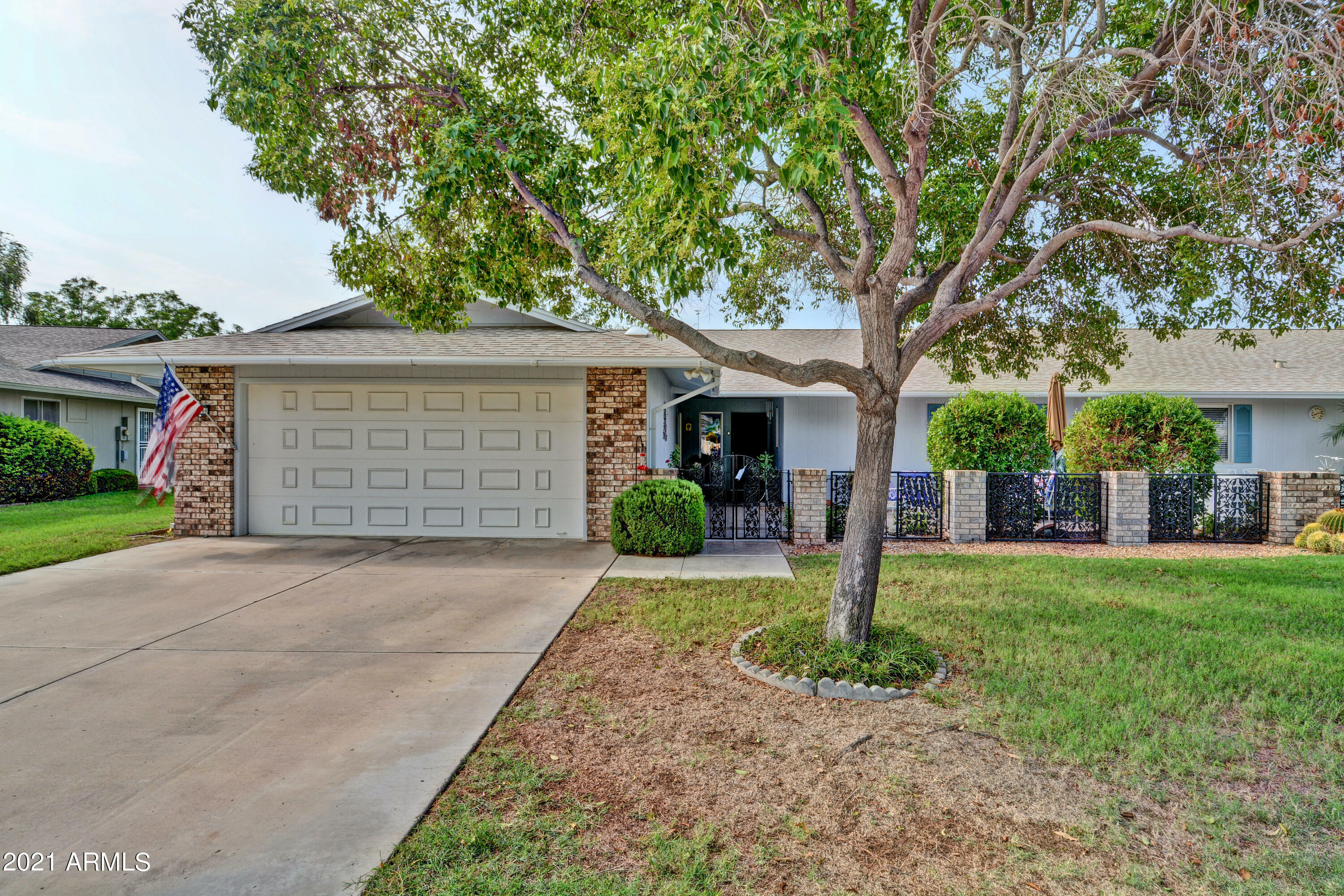 Property Photo: 19011 N Sombrero Circle AZ 85373