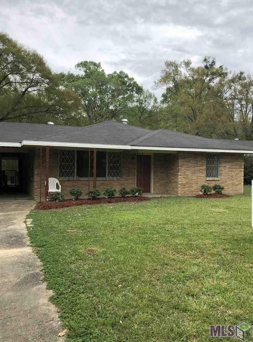 Property Photo: 6145 Guynell Dr LA 70811