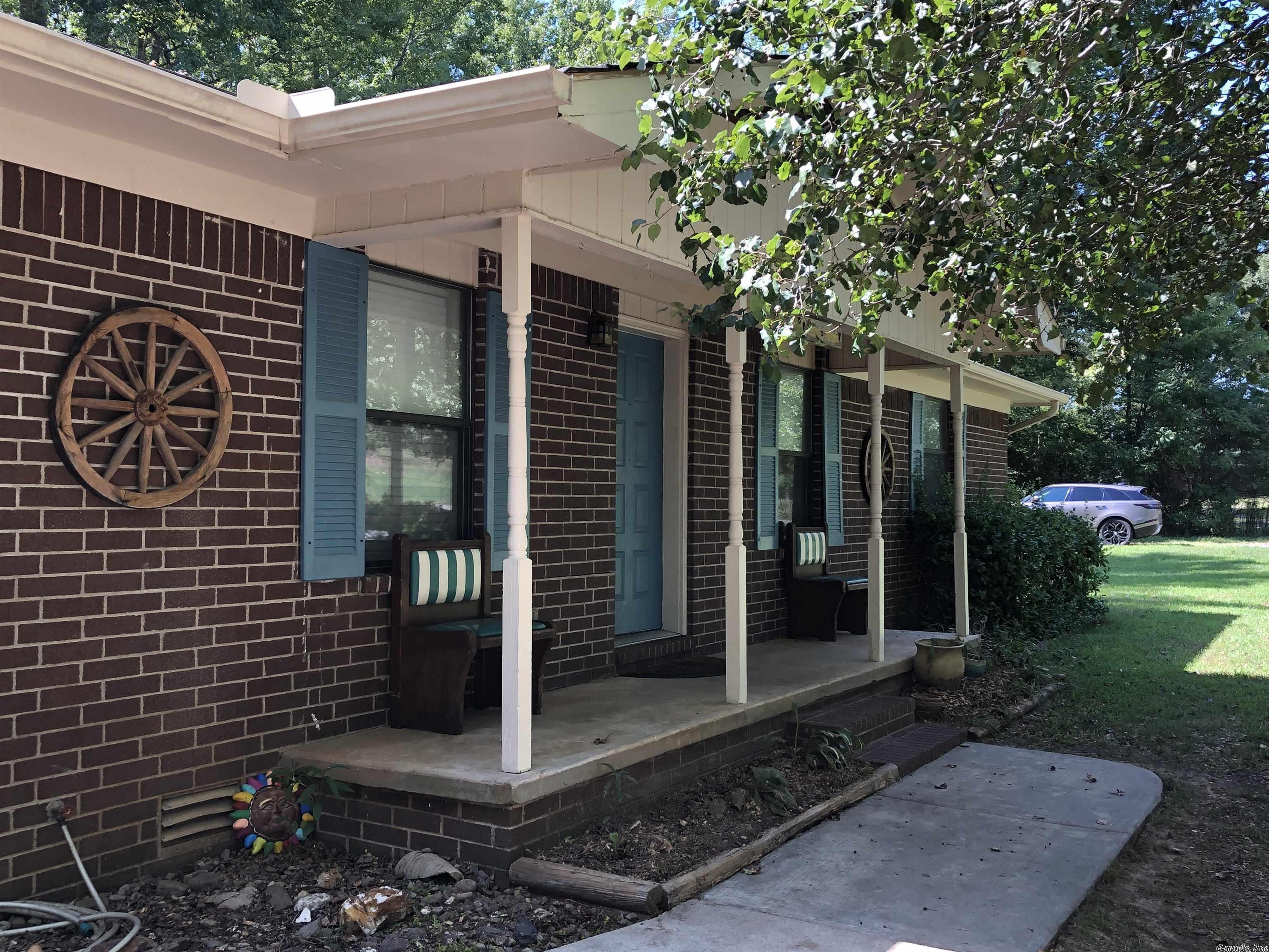 Property Photo: 2205 Avenue 6th NE AR 72823