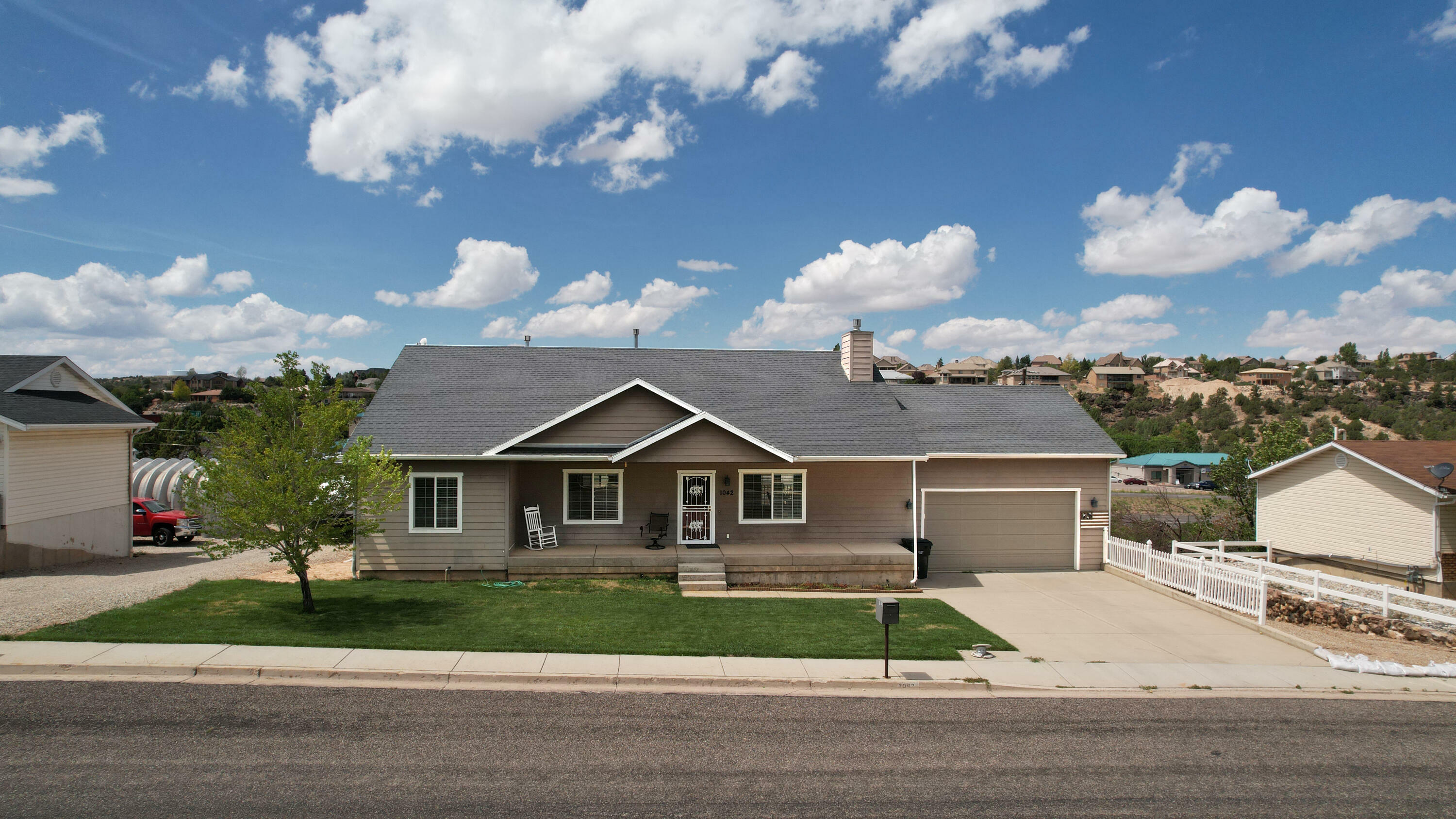 Property Photo:  1042 S Interstate Dr  UT 84720 