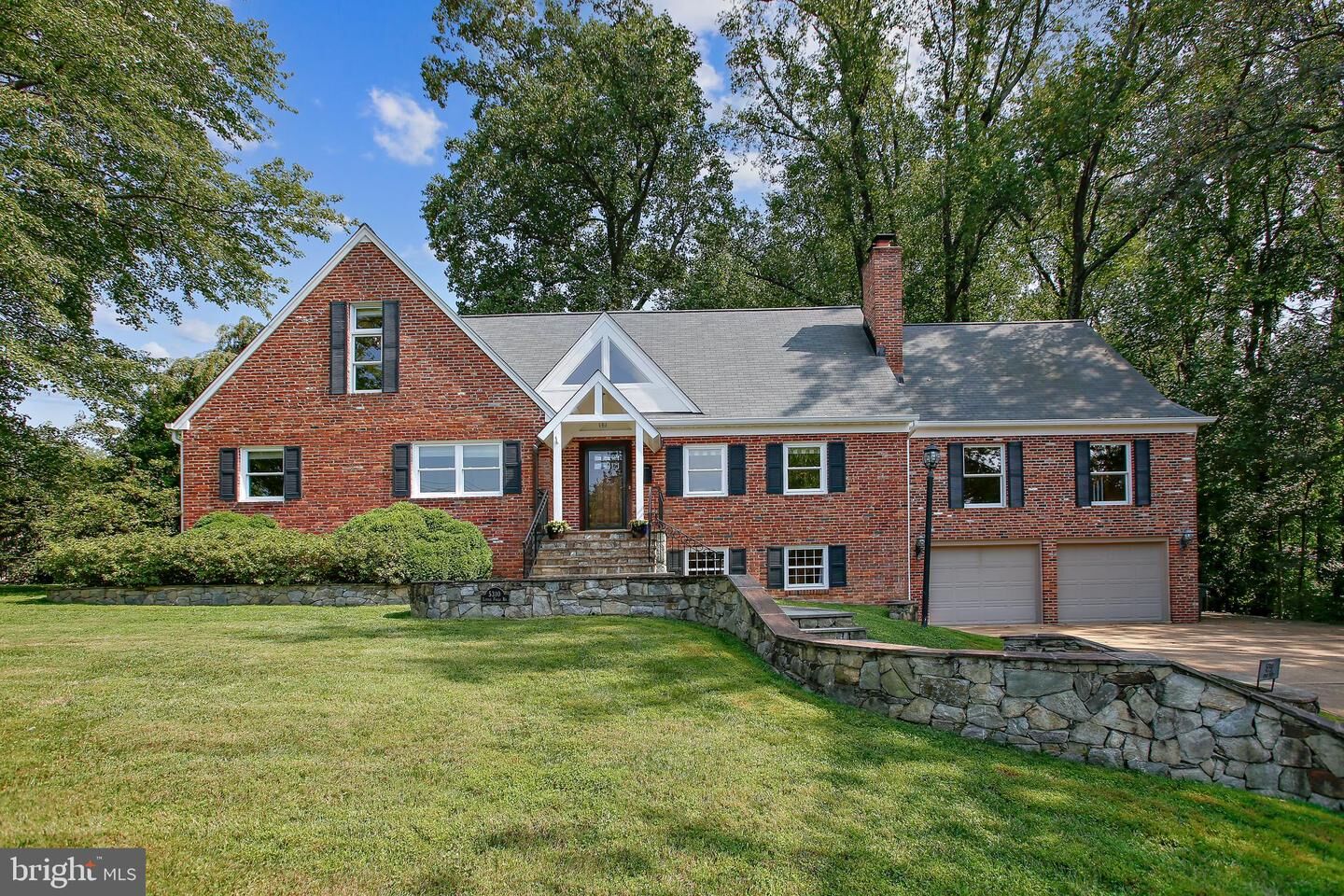 Property Photo: 5310 Little Falls Road VA 22207