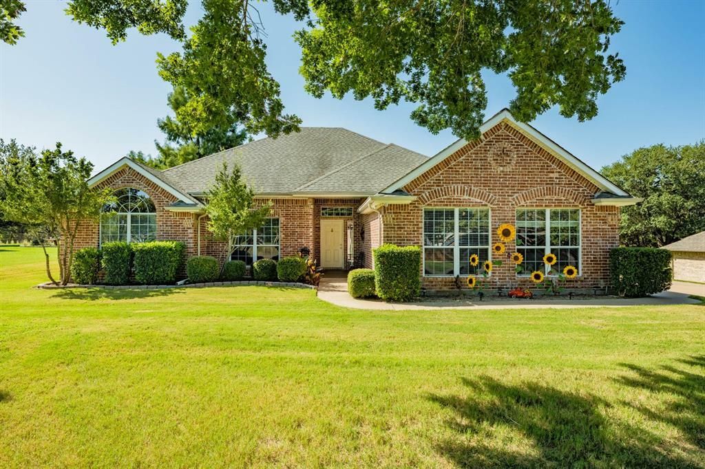 Property Photo:  6911 Westover Drive  TX 76049 