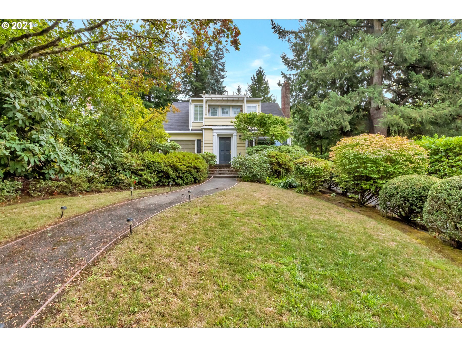 Property Photo: 4150 SW Dosch Rd OR 97239
