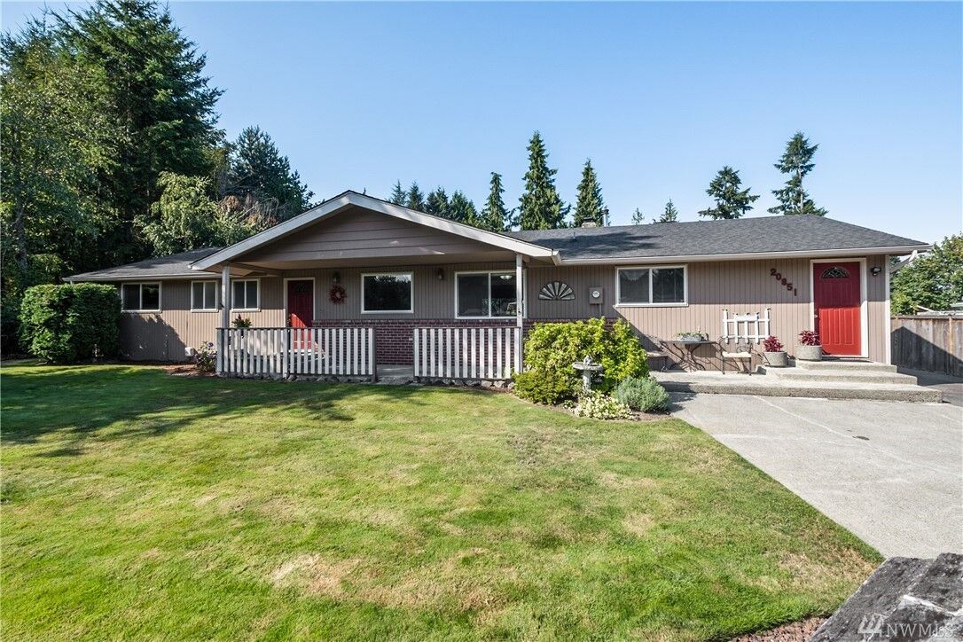 Property Photo:  20851 144th Ave SE  WA 98042 