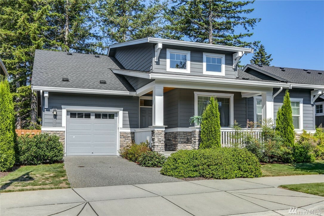 Property Photo:  1257 Little Si Ave SE  WA 98045 