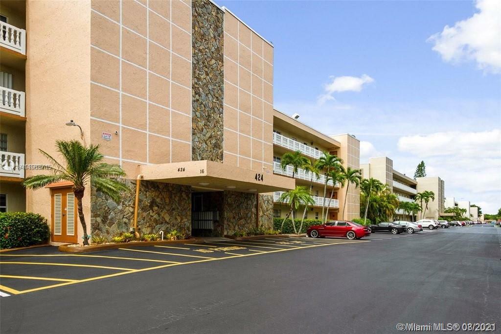 Property Photo: 206 SE 10th St 108 FL 33004