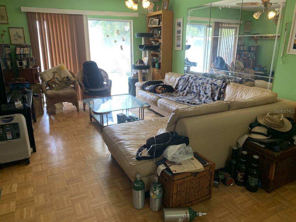 Property Photo:  2702 40th Street W  FL 34205 