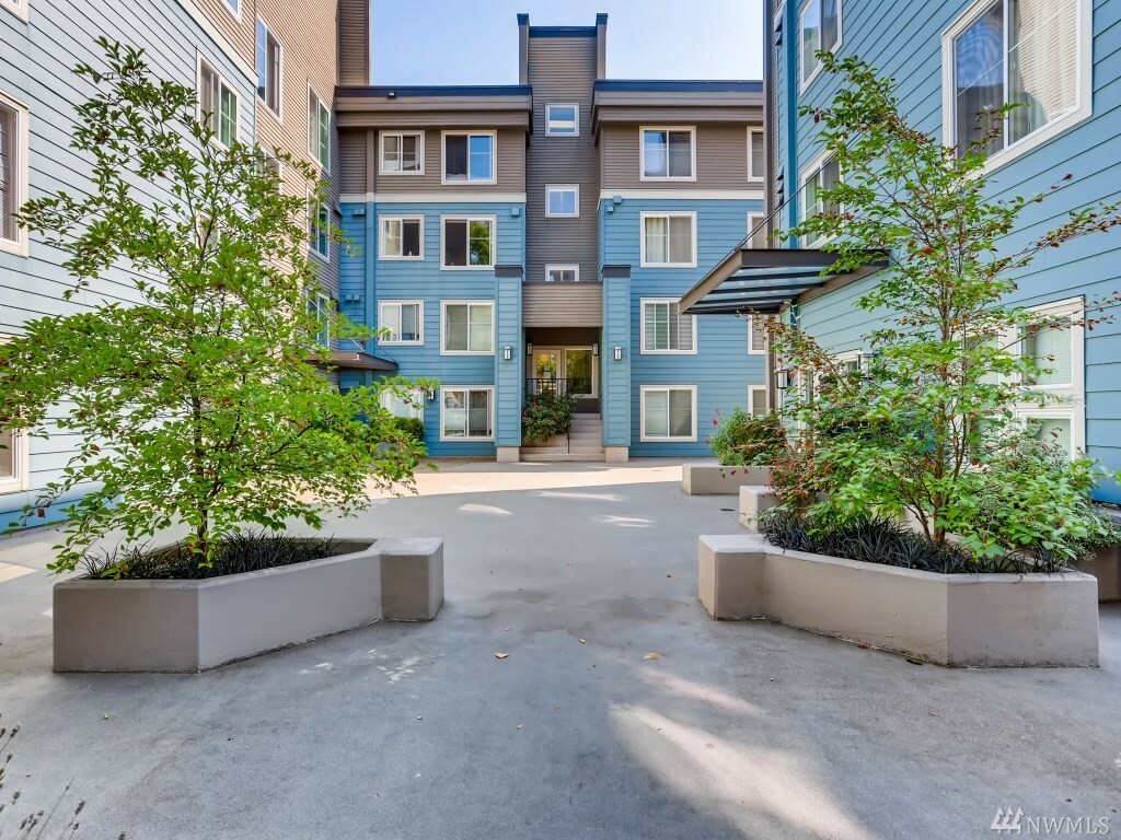 Property Photo: 300 10th Ave B409 WA 98122