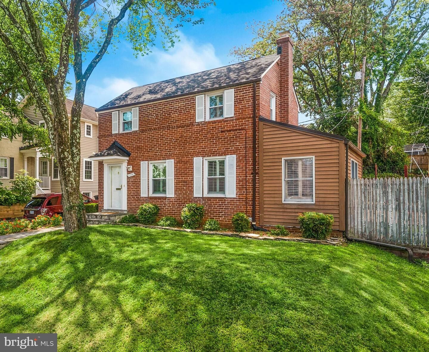 Property Photo:  1104 Kentucky N  VA 22205 