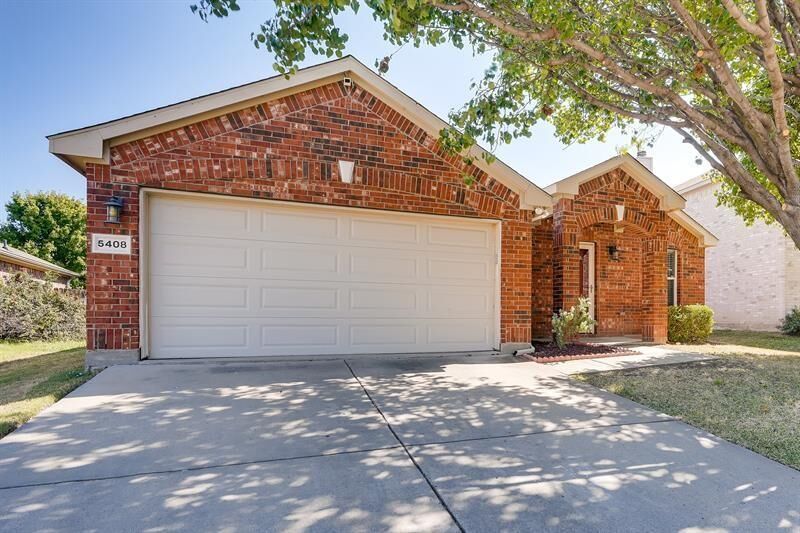 Property Photo: 5408 Presidio Drive TX 75052