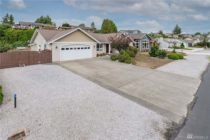 Property Photo:  8173 Chehalis Rd  WA 98230 