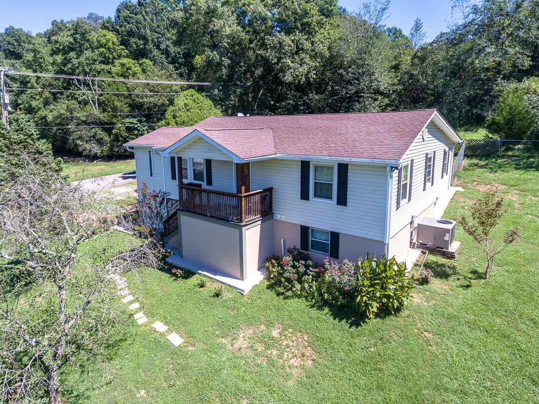 Property Photo:  1192 Lakeview Rd  TN 37772 